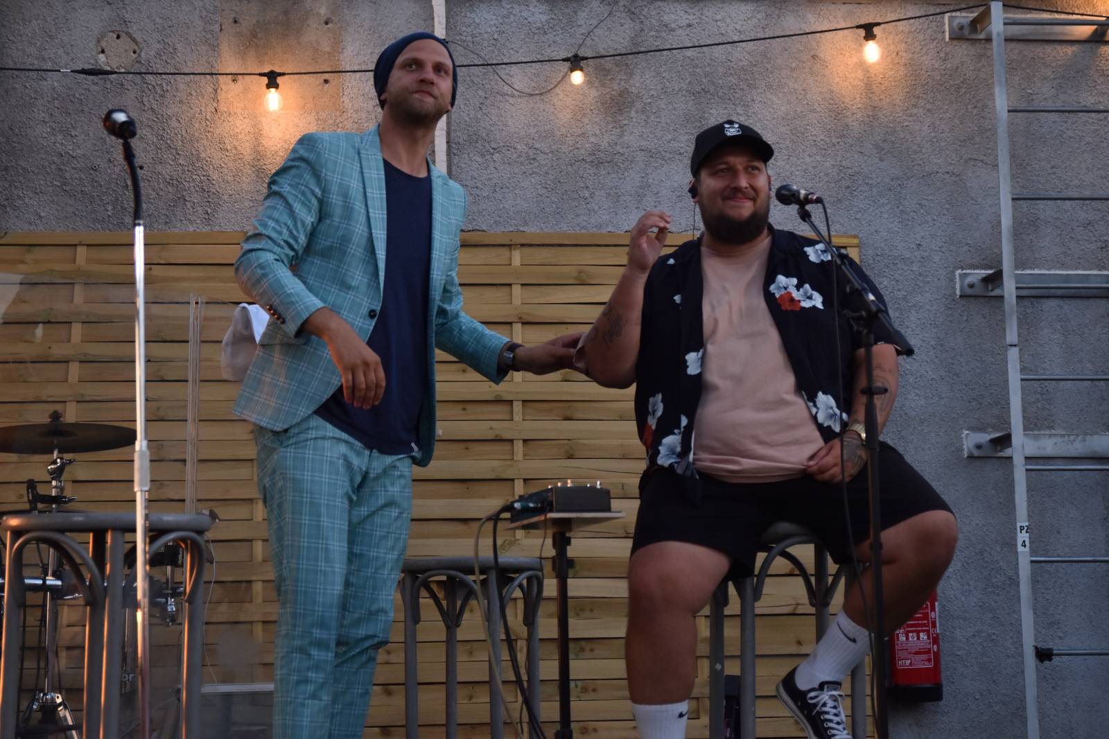 O5 a Radeček zase na střechách. V Praze rozdávali veselí na Radosti