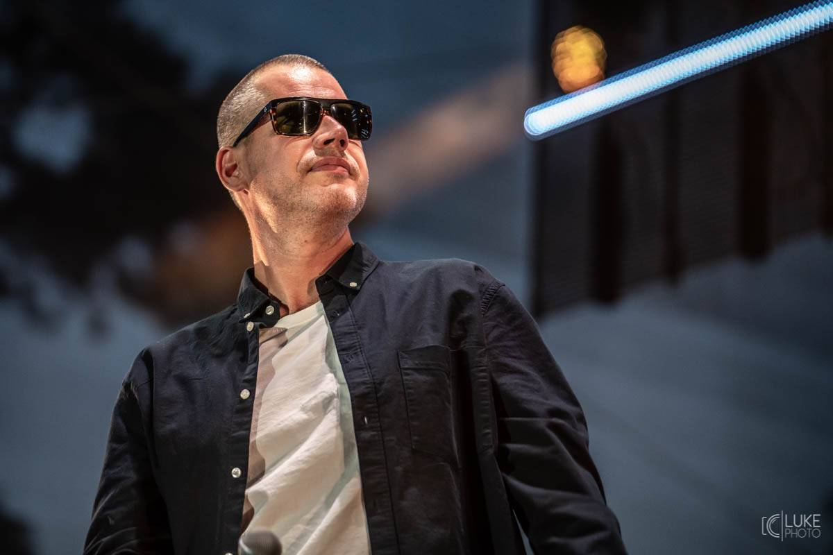 Glorchestra se rozezněla ve Slavkově, v zámeckém parku si se symfoniky tykali Tata Bojs, Vladimir 518, Katarzia i Bratři