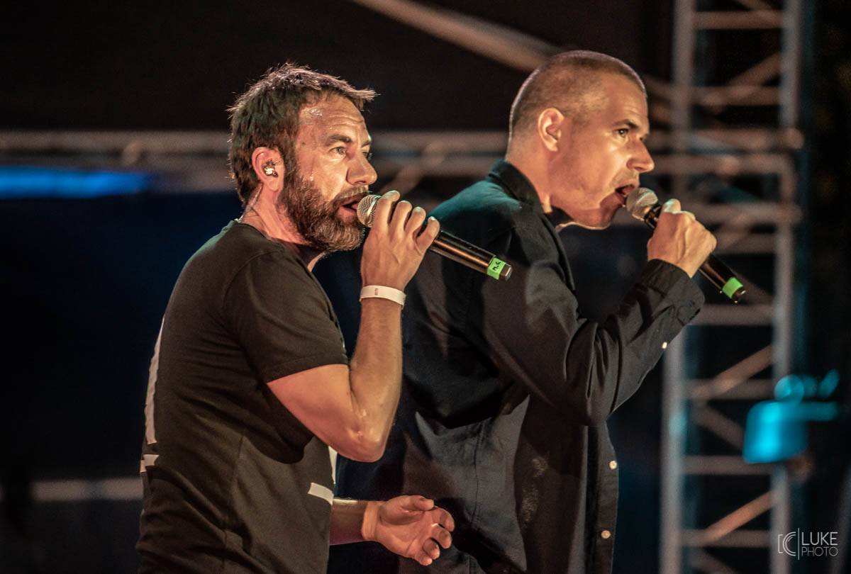 Glorchestra se rozezněla ve Slavkově, v zámeckém parku si se symfoniky tykali Tata Bojs, Vladimir 518, Katarzia i Bratři