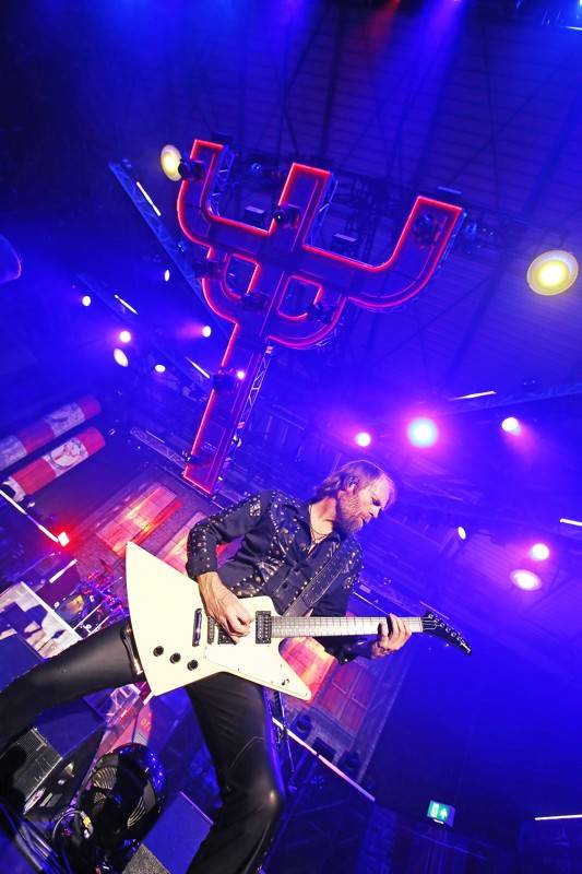 Metalový svátek v Bratislavě. Své show odpálili Judas Priest a Saxon