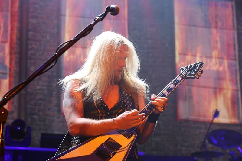 Metalový svátek v Bratislavě. Své show odpálili Judas Priest a Saxon