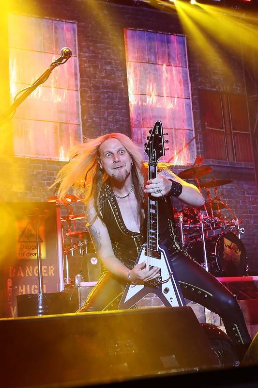 Metalový svátek v Bratislavě. Své show odpálili Judas Priest a Saxon