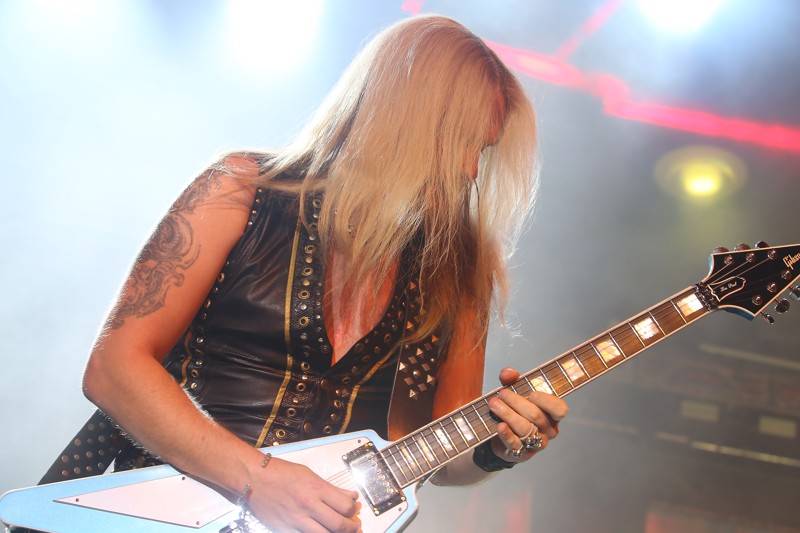 Metalový svátek v Bratislavě. Své show odpálili Judas Priest a Saxon