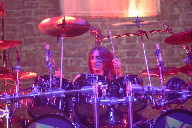 Metalový svátek v Bratislavě. Své show odpálili Judas Priest a Saxon