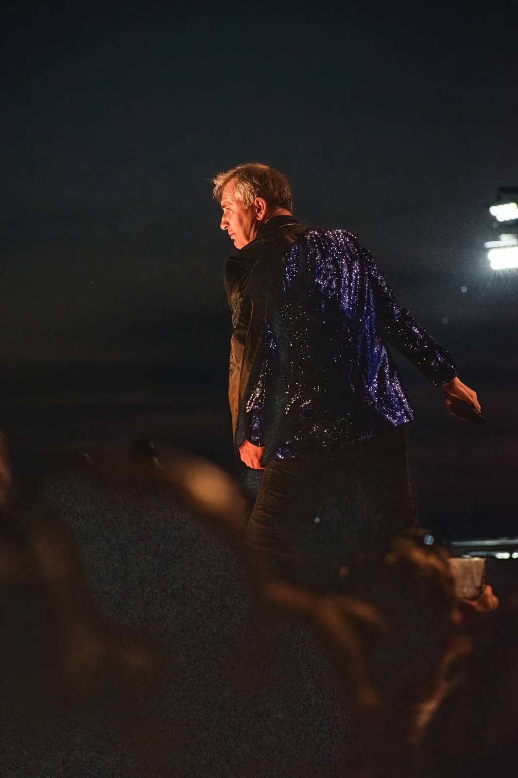 Pod Kunětickou horou panovalo pekelné horko. První den Hrady CZ zazpívali Mig 21, Anna K i Mirai