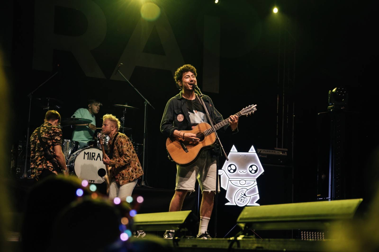 Pod Kunětickou horou panovalo pekelné horko. První den Hrady CZ zazpívali Mig 21, Anna K i Mirai