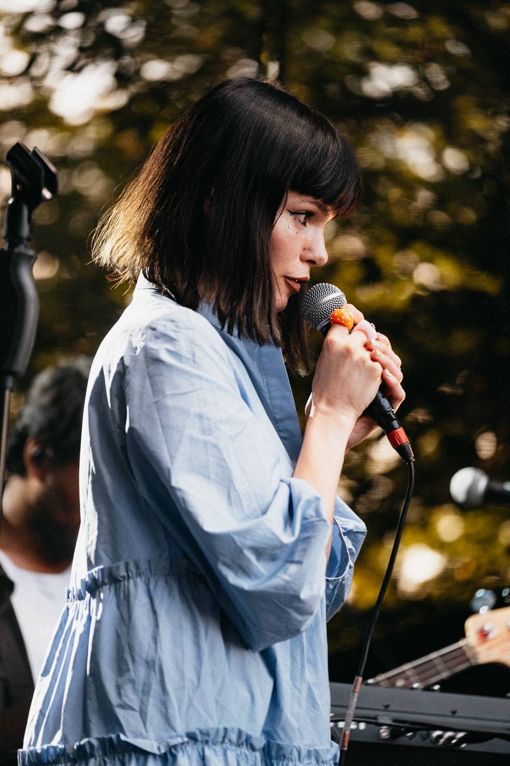 Alec Benjamin se v Praze cítil jako doma a flirtoval s fanynkami