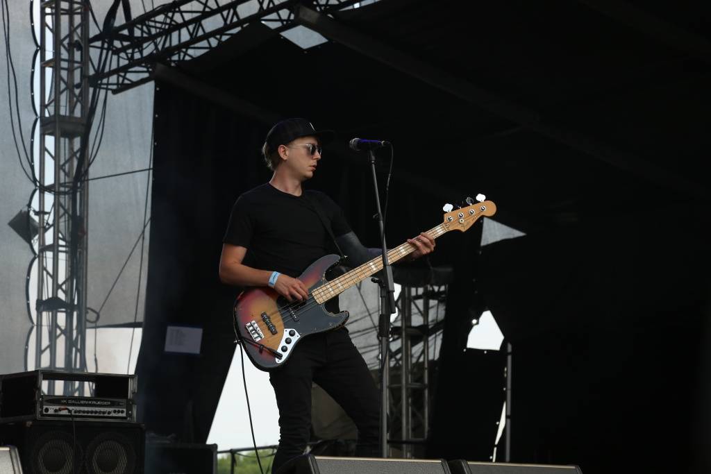 Kunětickou horu rozezpívali Tomáš Klus, Xindl X, Mirai i Mig 21