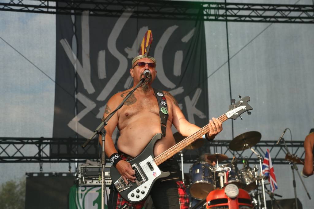 Kunětickou horu rozezpívali Tomáš Klus, Xindl X, Mirai i Mig 21