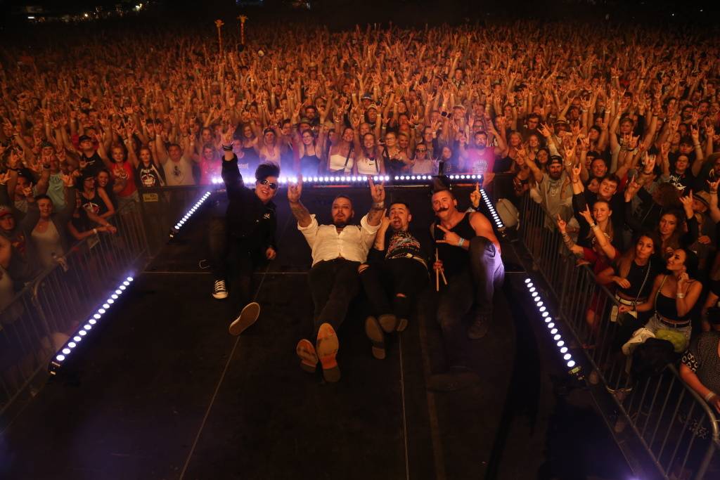 Kunětickou horu rozezpívali Tomáš Klus, Xindl X, Mirai i Mig 21