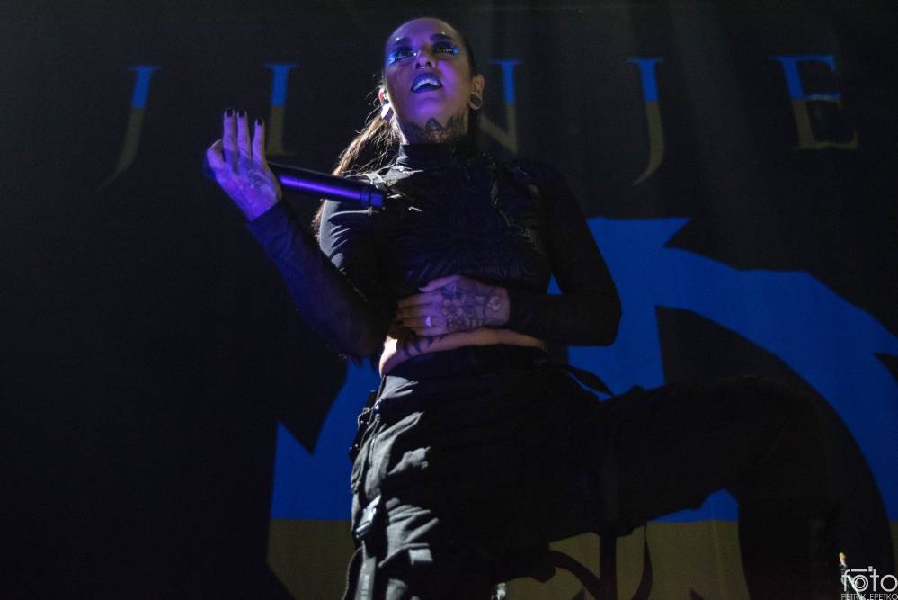 Slipknot s sebou přivezli atmosféru rockového klubu