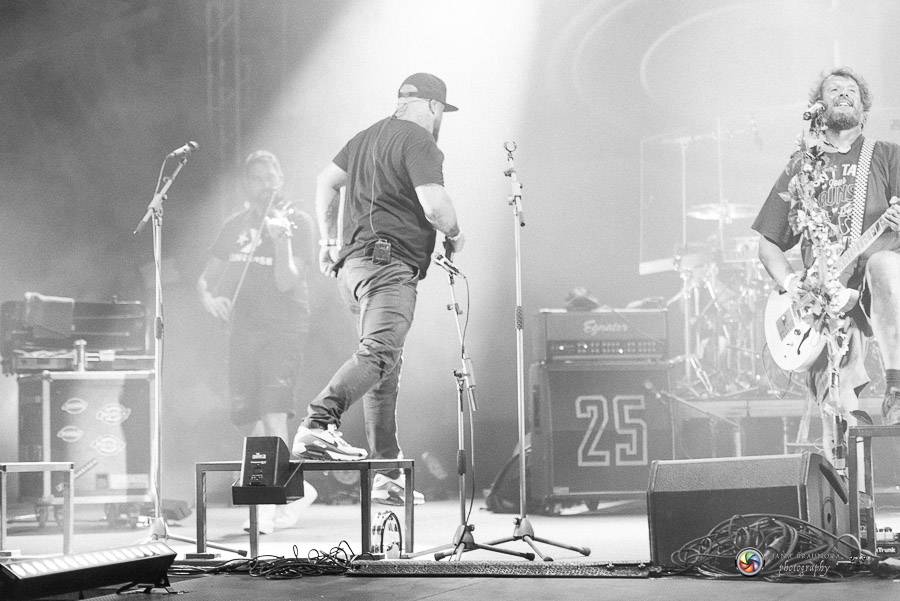 Hrady CZ dorazily na Švihov, sobotu ovládli Chinaski, Rybičky 48 nebo Divokej Bill