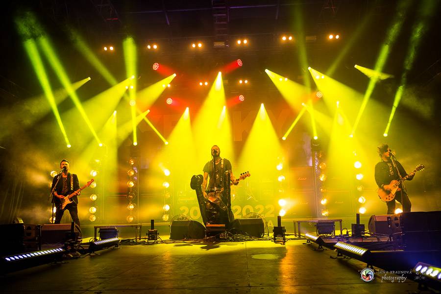 Hrady CZ dorazily na Švihov, sobotu ovládli Chinaski, Rybičky 48 nebo Divokej Bill