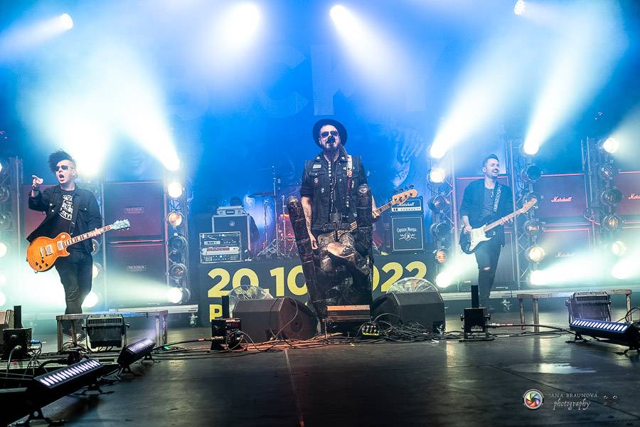 Hrady CZ dorazily na Švihov, sobotu ovládli Chinaski, Rybičky 48 nebo Divokej Bill