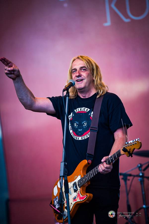 Hrady CZ dorazily na Švihov, sobotu ovládli Chinaski, Rybičky 48 nebo Divokej Bill