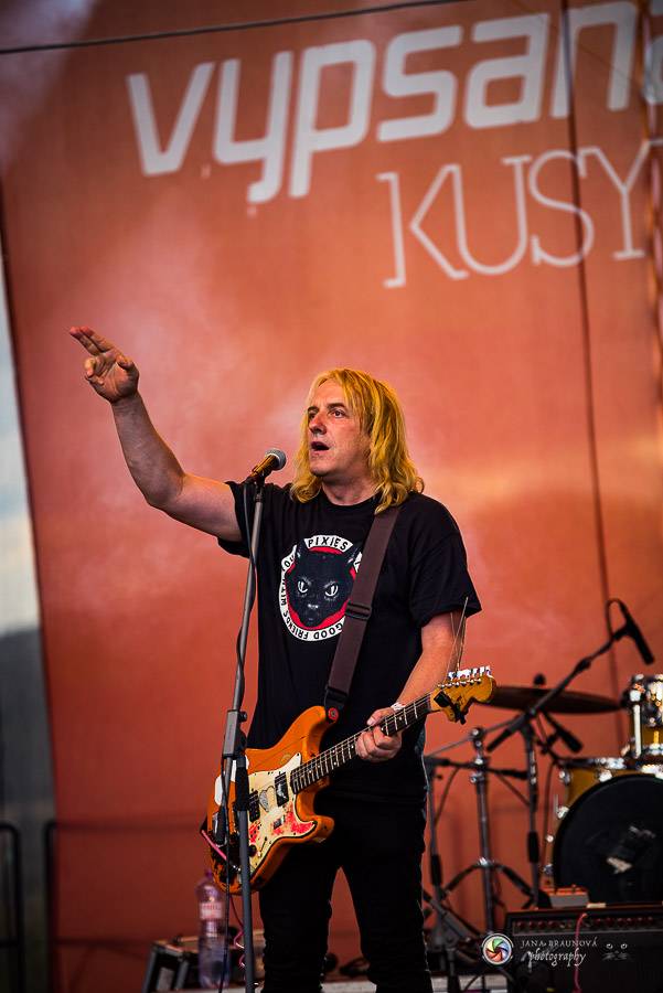 Hrady CZ dorazily na Švihov, sobotu ovládli Chinaski, Rybičky 48 nebo Divokej Bill