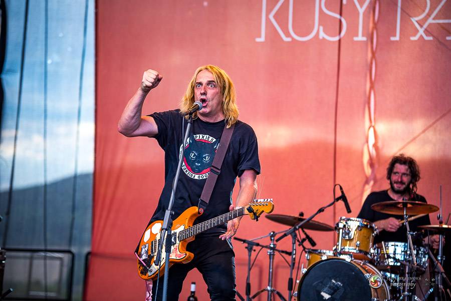 Hrady CZ dorazily na Švihov, sobotu ovládli Chinaski, Rybičky 48 nebo Divokej Bill