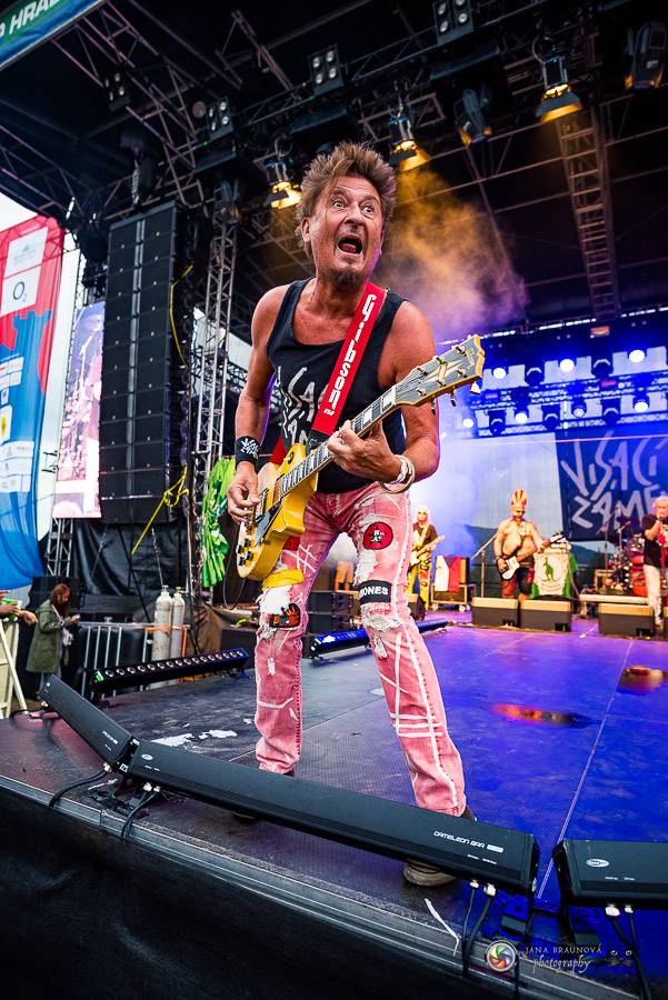 Hrady CZ dorazily na Švihov, sobotu ovládli Chinaski, Rybičky 48 nebo Divokej Bill