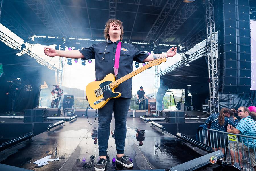 Hrady CZ dorazily na Švihov, sobotu ovládli Chinaski, Rybičky 48 nebo Divokej Bill