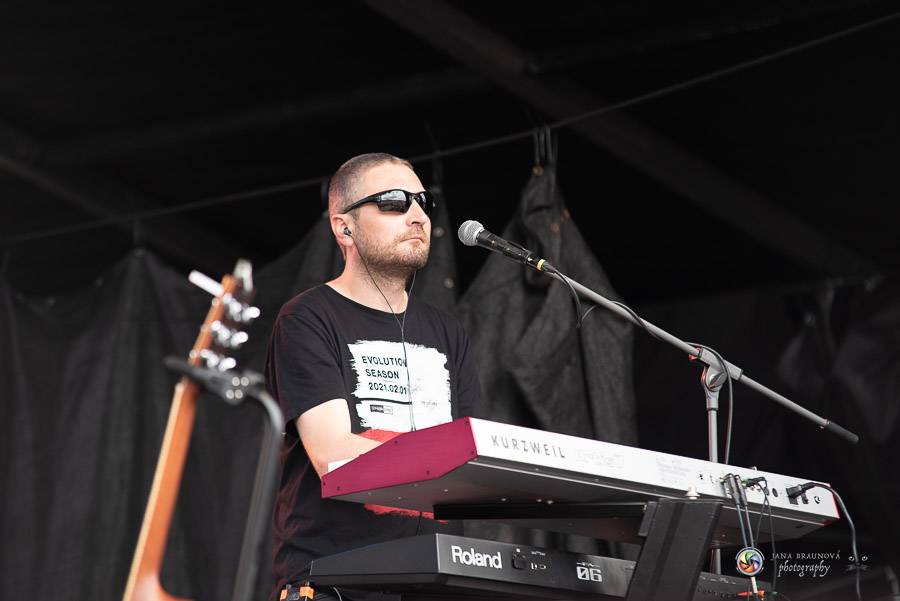 Hrady CZ dorazily na Švihov, sobotu ovládli Chinaski, Rybičky 48 nebo Divokej Bill