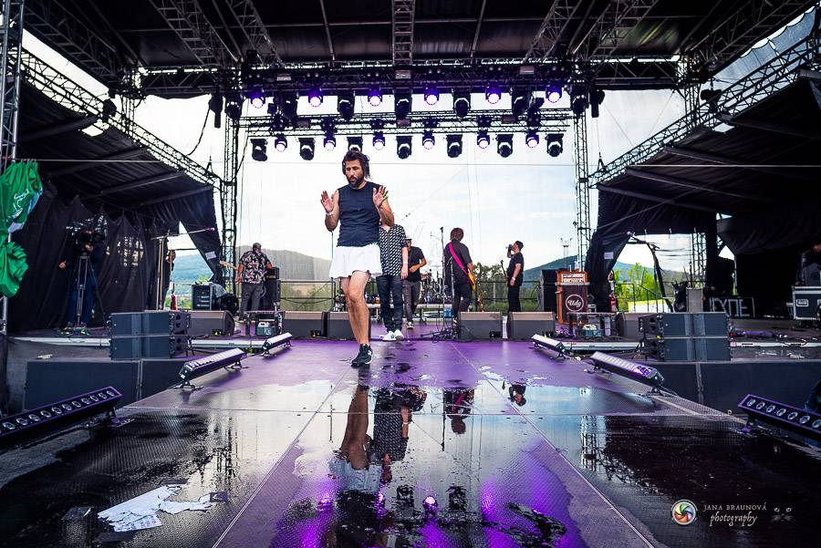 Hrady CZ dorazily na Švihov, sobotu ovládli Chinaski, Rybičky 48 nebo Divokej Bill