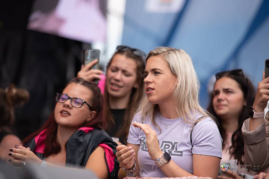 Hrady CZ dorazily na Švihov, sobotu ovládli Chinaski, Rybičky 48 nebo Divokej Bill