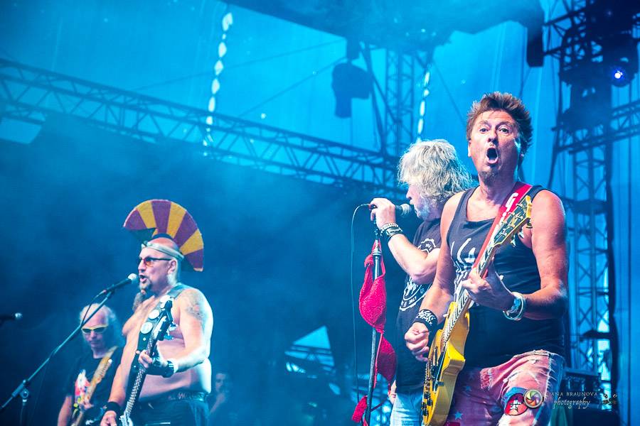 Hrady CZ dorazily na Švihov, sobotu ovládli Chinaski, Rybičky 48 nebo Divokej Bill