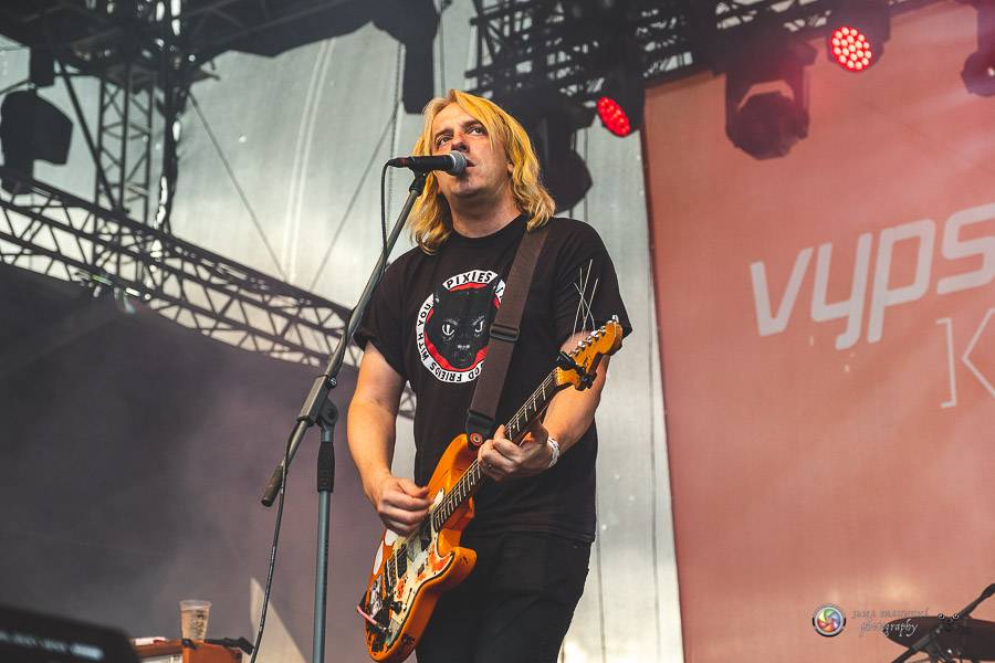 Hrady CZ dorazily na Švihov, sobotu ovládli Chinaski, Rybičky 48 nebo Divokej Bill