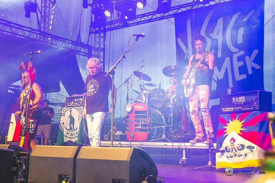 Hrady CZ dorazily na Švihov, sobotu ovládli Chinaski, Rybičky 48 nebo Divokej Bill