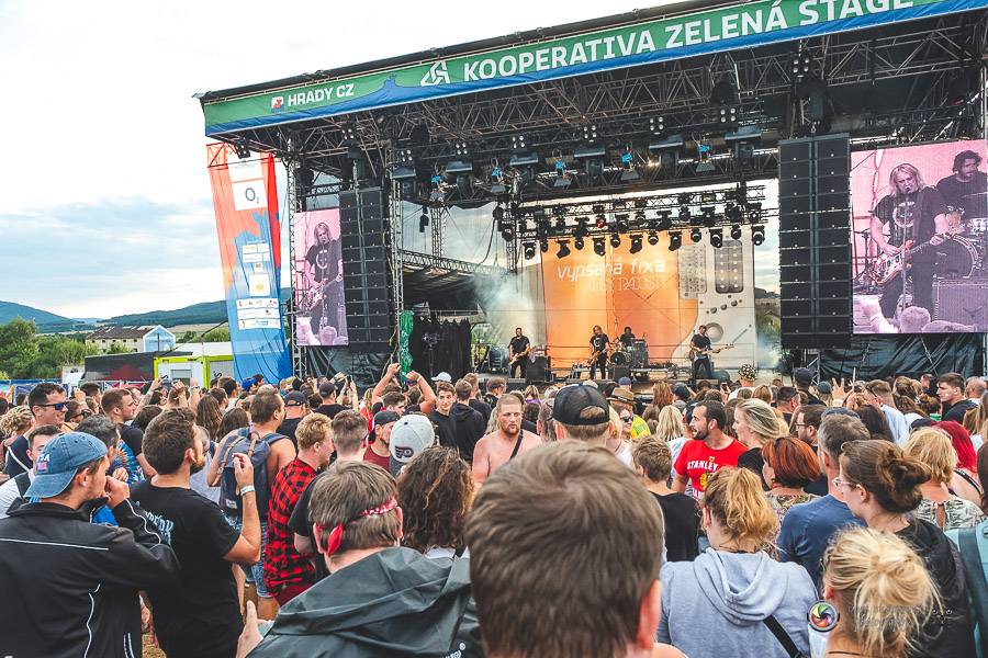 Hrady CZ dorazily na Švihov, sobotu ovládli Chinaski, Rybičky 48 nebo Divokej Bill