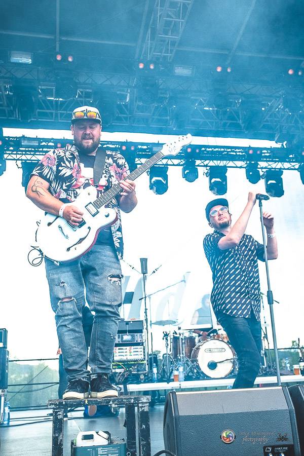 Hrady CZ dorazily na Švihov, sobotu ovládli Chinaski, Rybičky 48 nebo Divokej Bill