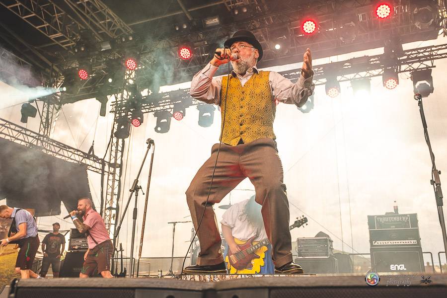 Hrady CZ dorazily na Švihov, sobotu ovládli Chinaski, Rybičky 48 nebo Divokej Bill