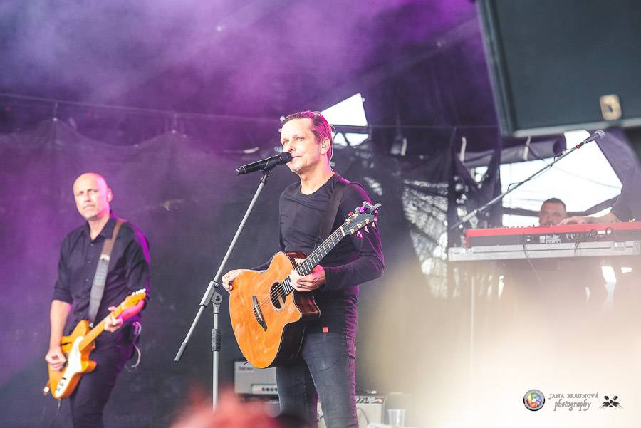 Hrady CZ dorazily na Švihov, sobotu ovládli Chinaski, Rybičky 48 nebo Divokej Bill