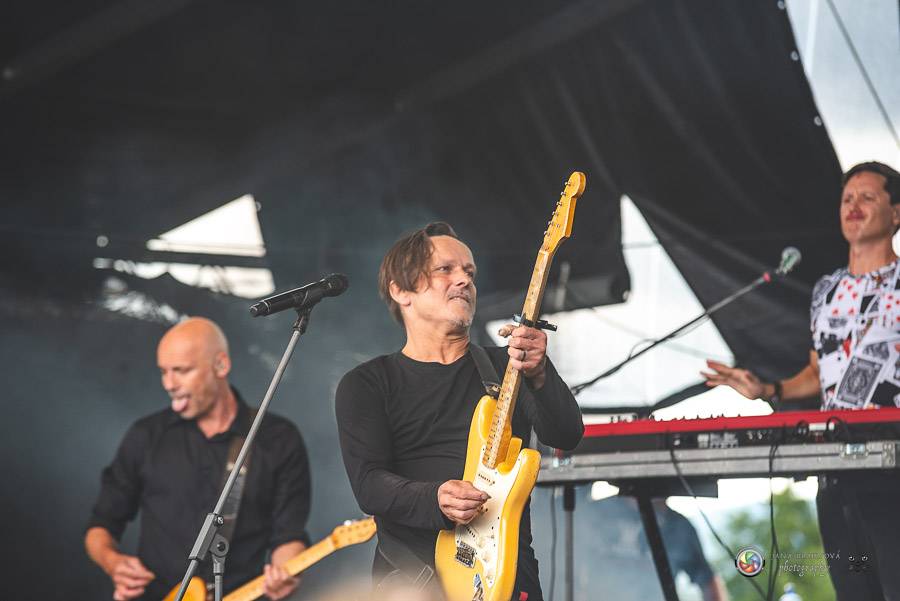 Hrady CZ dorazily na Švihov, sobotu ovládli Chinaski, Rybičky 48 nebo Divokej Bill