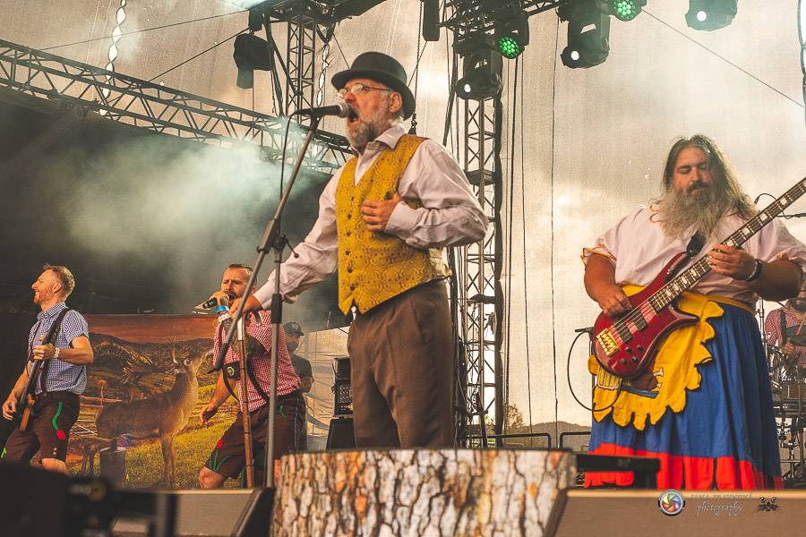 Hrady CZ dorazily na Švihov, sobotu ovládli Chinaski, Rybičky 48 nebo Divokej Bill