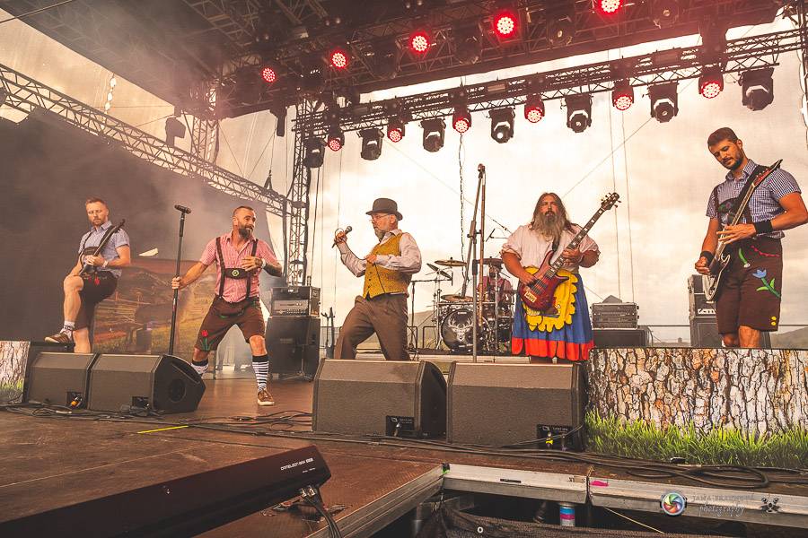 Hrady CZ dorazily na Švihov, sobotu ovládli Chinaski, Rybičky 48 nebo Divokej Bill