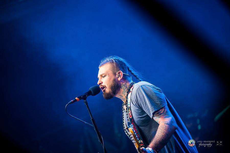 Hrady CZ dorazily na Švihov, sobotu ovládli Chinaski, Rybičky 48 nebo Divokej Bill