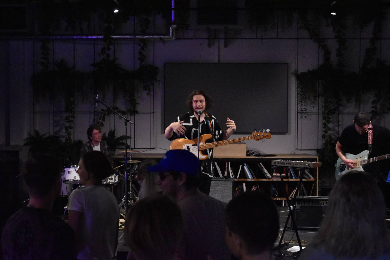 The Valentines oscilující mezi osmdesátkovou estetikou a současným kytarovým popem dorazili do Plzně