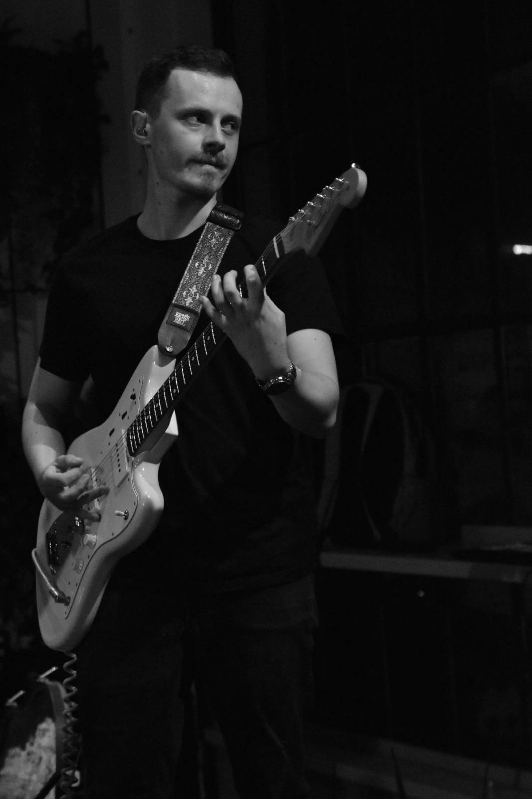 The Valentines oscilující mezi osmdesátkovou estetikou a současným kytarovým popem dorazili do Plzně