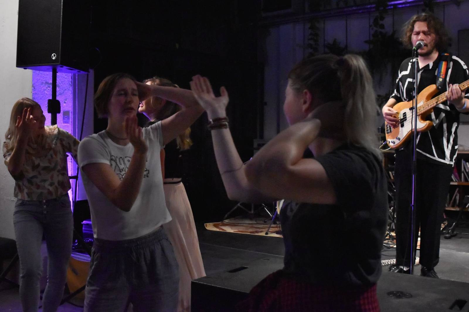 The Valentines oscilující mezi osmdesátkovou estetikou a současným kytarovým popem dorazili do Plzně