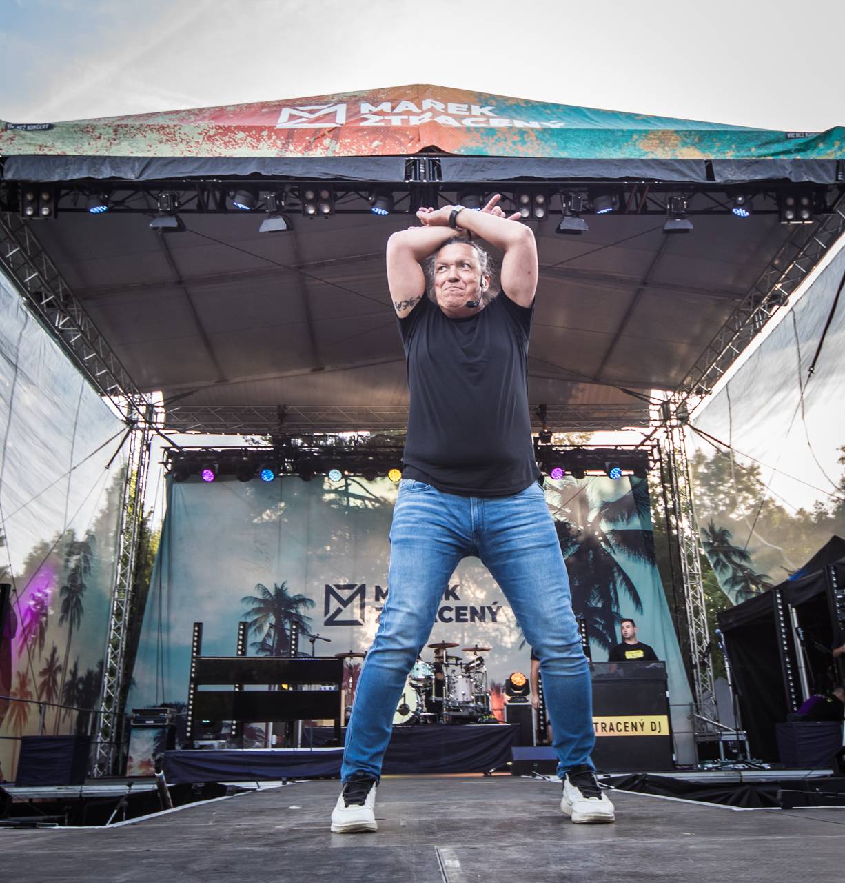 Marek Ztracený dorazil se svým Tour do Plzně, přivezl Elizabeth Kopeckou i Richarda Genzera