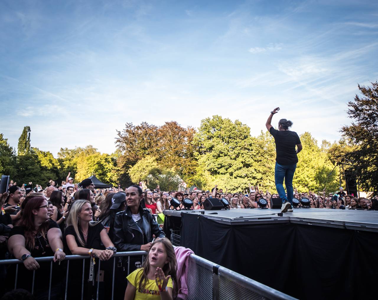 Marek Ztracený dorazil se svým Tour do Plzně, přivezl Elizabeth Kopeckou i Richarda Genzera