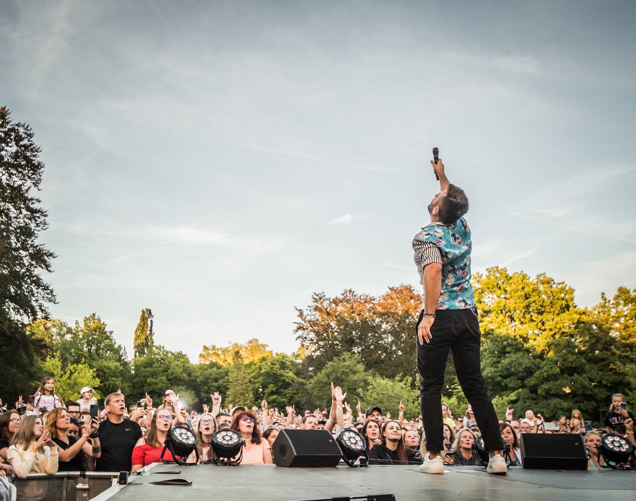 Marek Ztracený dorazil se svým Tour do Plzně, přivezl Elizabeth Kopeckou i Richarda Genzera