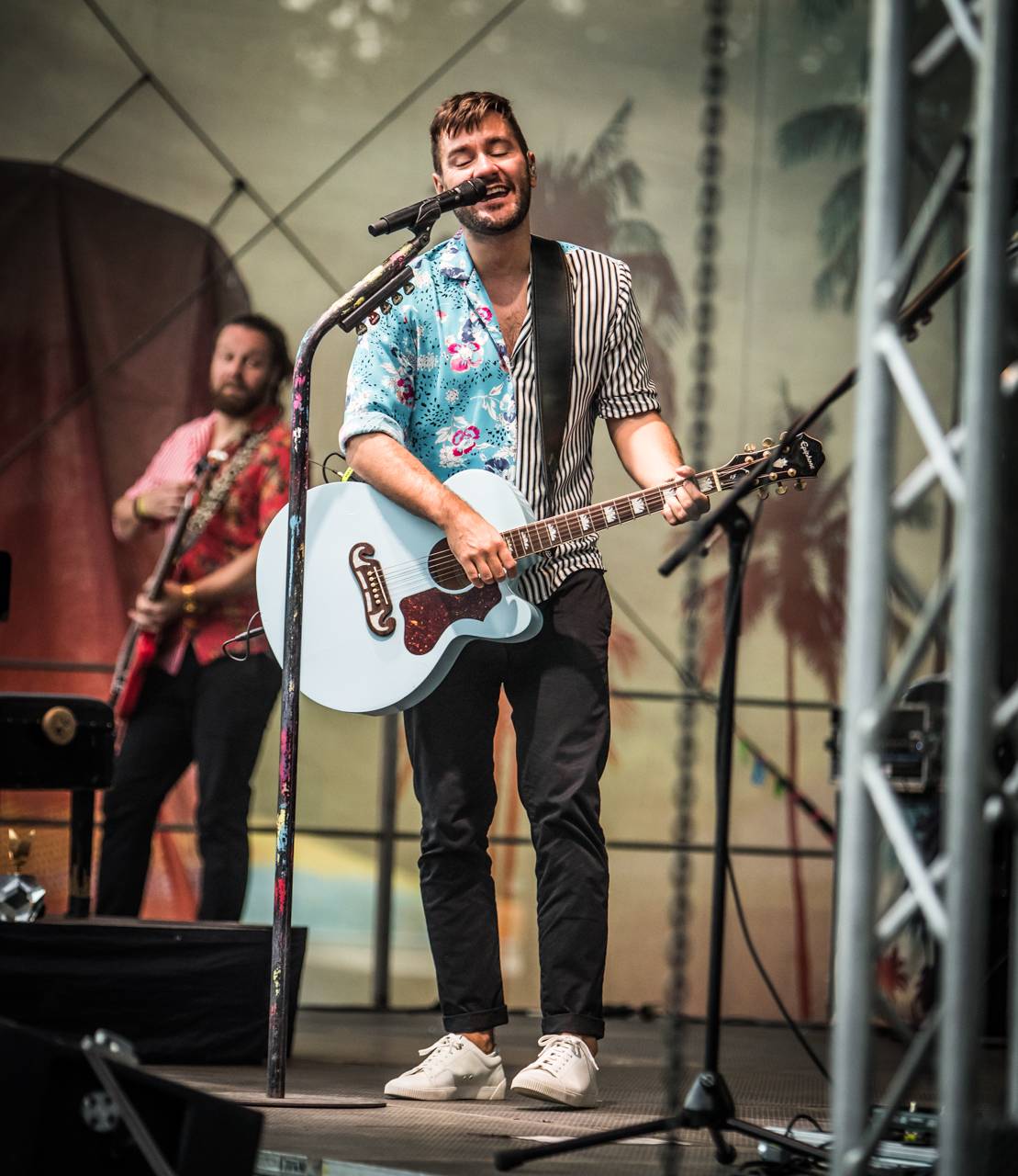 Marek Ztracený dorazil se svým Tour do Plzně, přivezl Elizabeth Kopeckou i Richarda Genzera