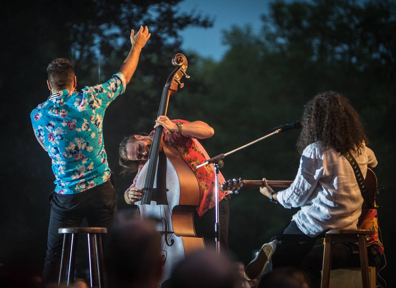 Marek Ztracený dorazil se svým Tour do Plzně, přivezl Elizabeth Kopeckou i Richarda Genzera