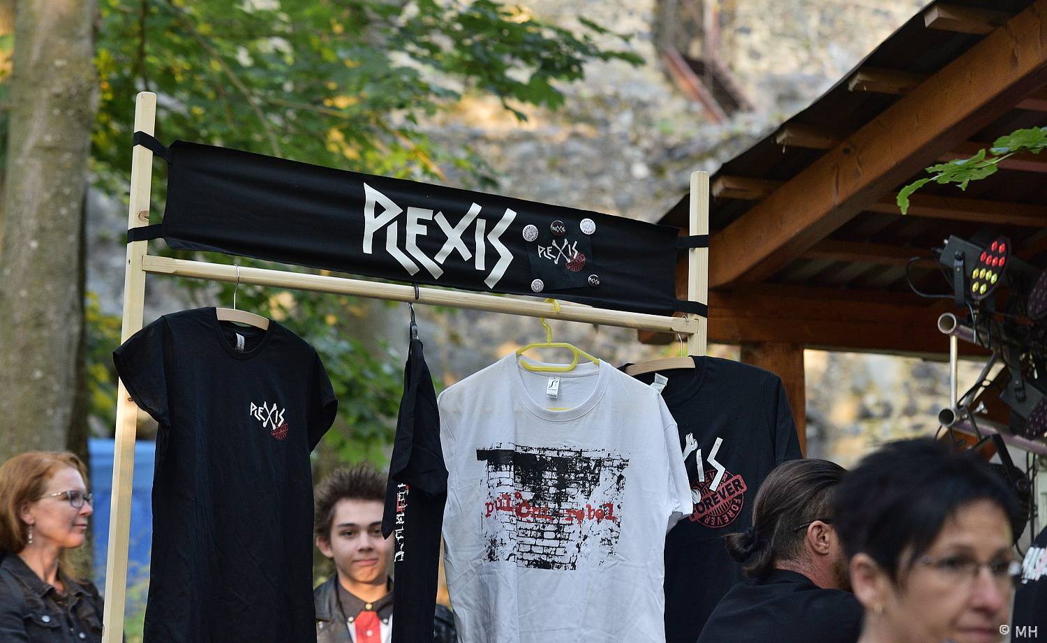 Prasofest přivezl do Vlčtejna Plexis, Záviše nebo Cocotte Minute