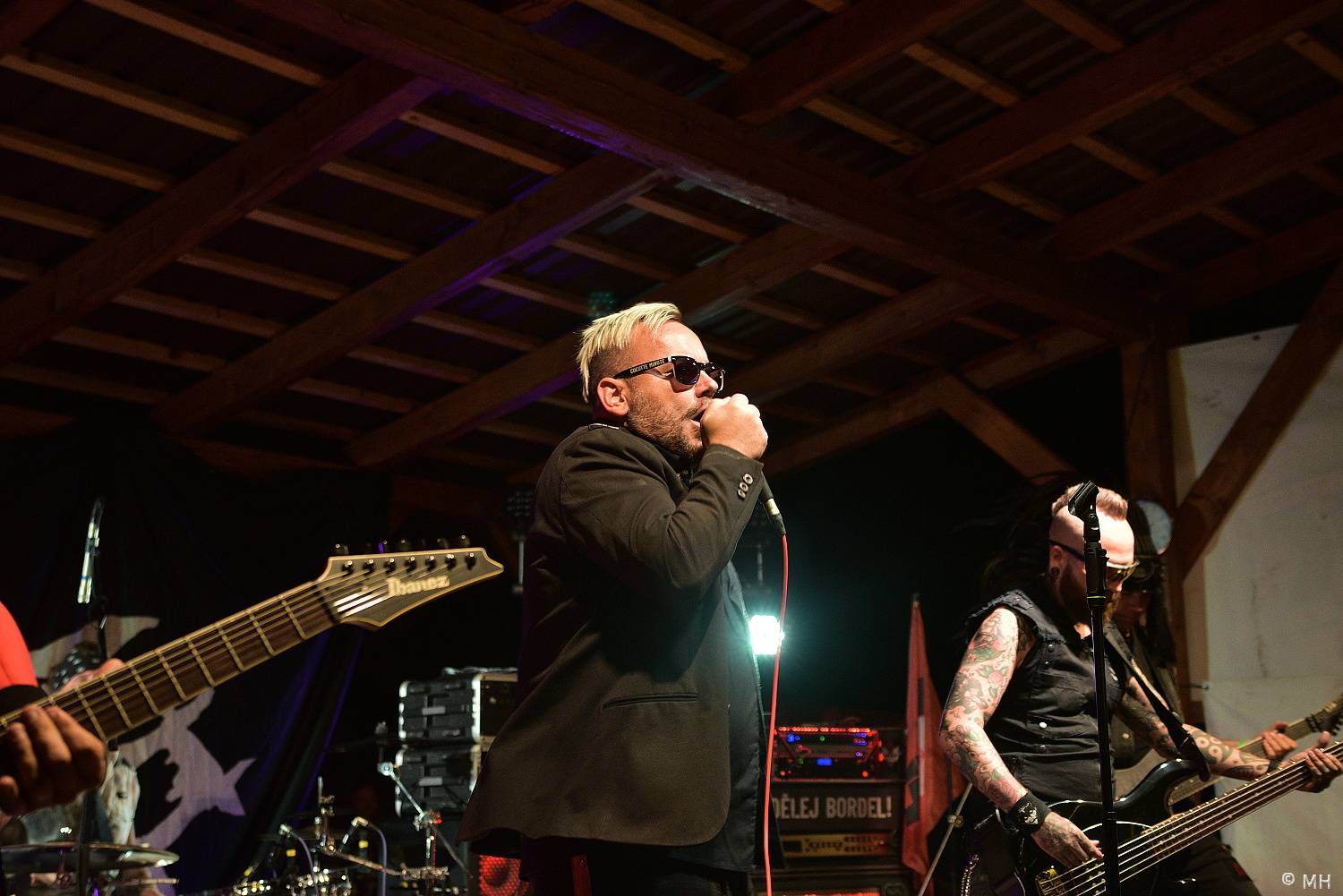 Prasofest přivezl do Vlčtejna Plexis, Záviše nebo Cocotte Minute