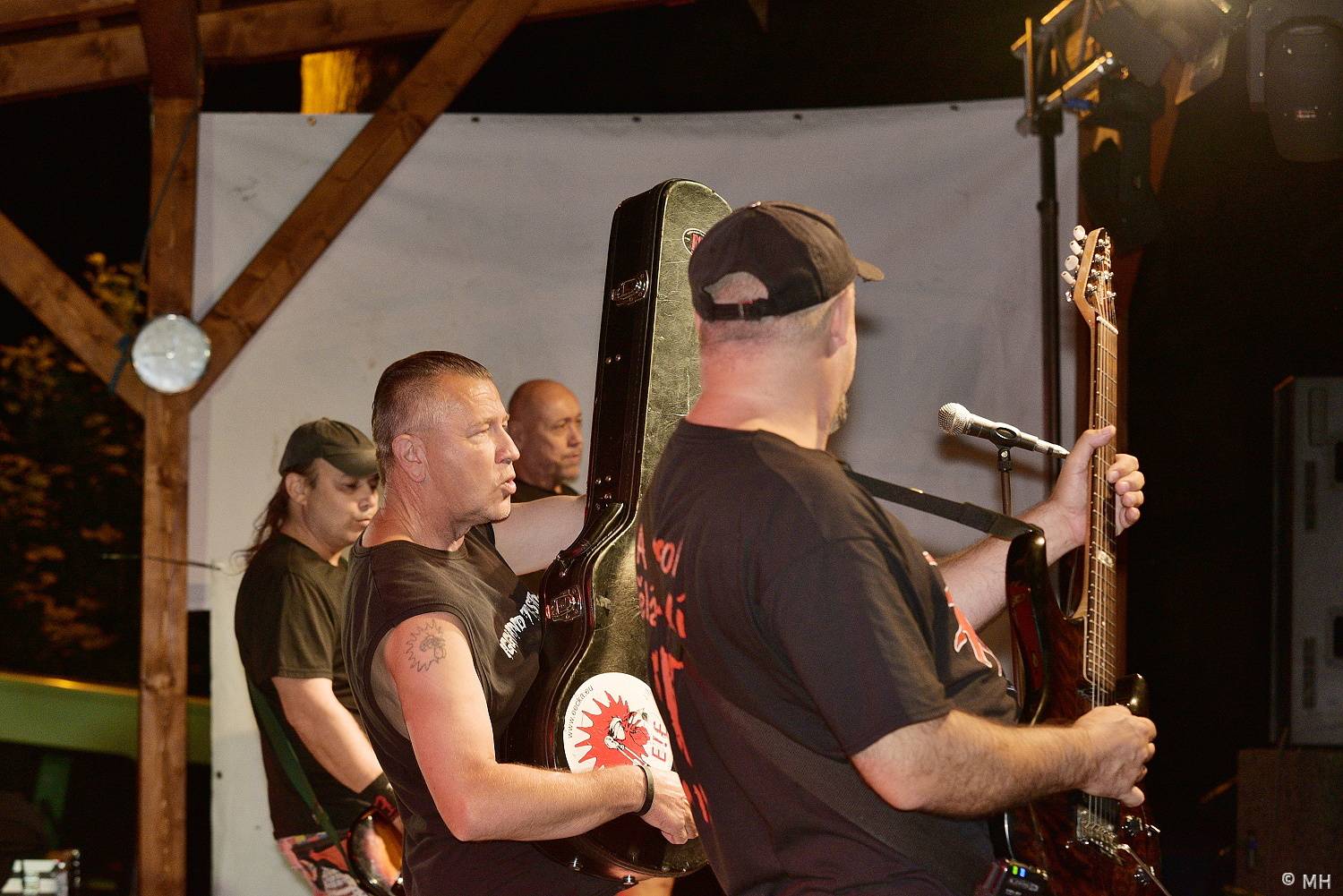 Prasofest přivezl do Vlčtejna Plexis, Záviše nebo Cocotte Minute