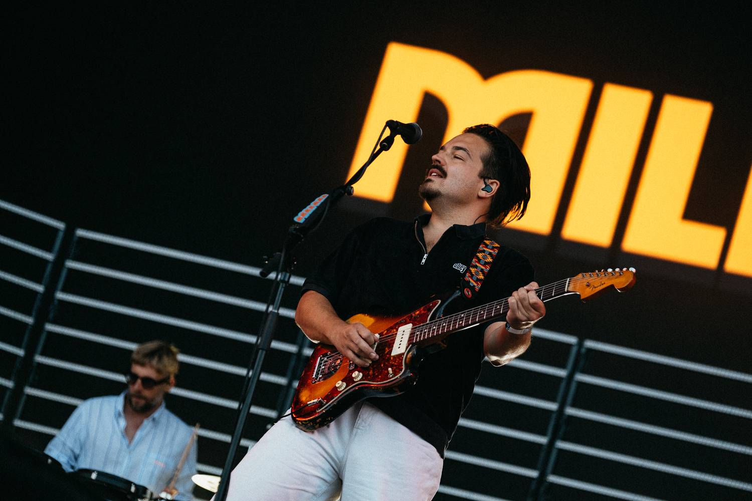 Sziget festival zahájili Dua Lipa, Nova Twins, Milky Chance i Remi Wolf