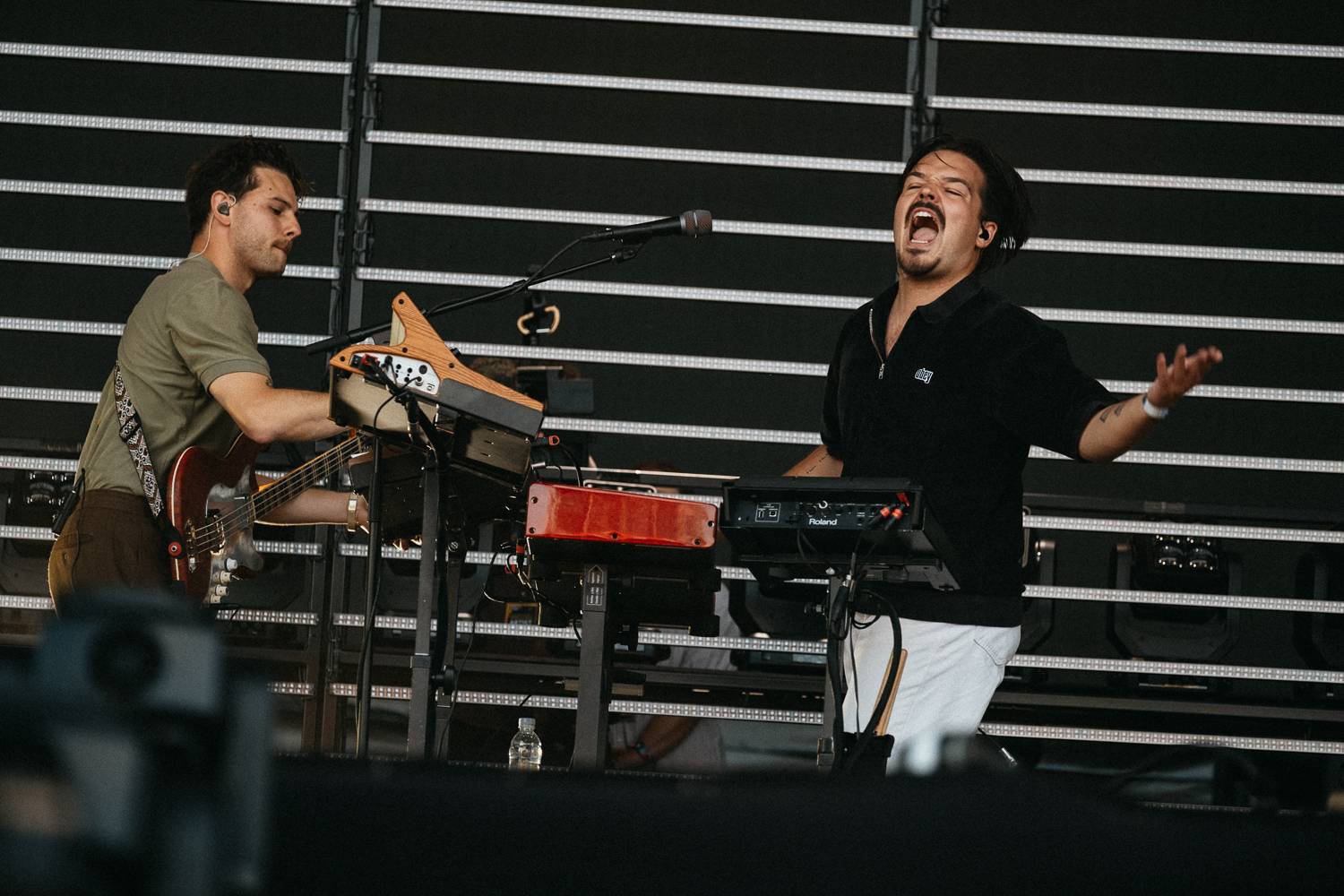 Sziget festival zahájili Dua Lipa, Nova Twins, Milky Chance i Remi Wolf